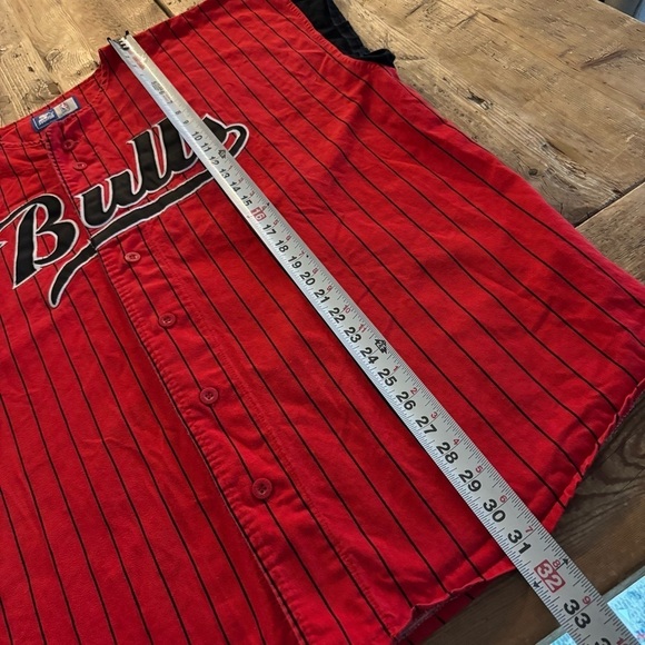 Vintage STARTER 90s Chicago Bulls Pinstripe Baseball Jersey 
Men’s XXL - Picture 10 of 13